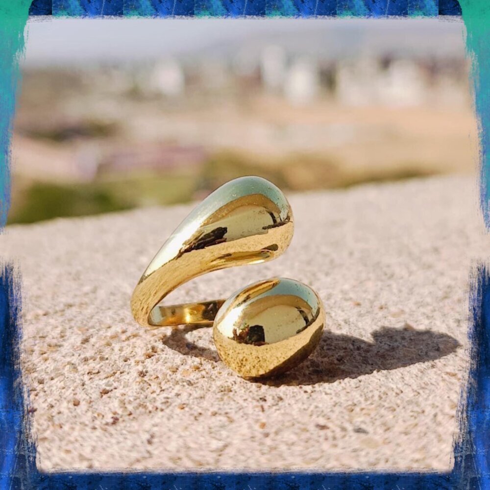 NWOT Maruti Creations Art 18K Gold Filled Dome Ring: Chunky Adjustable Signet